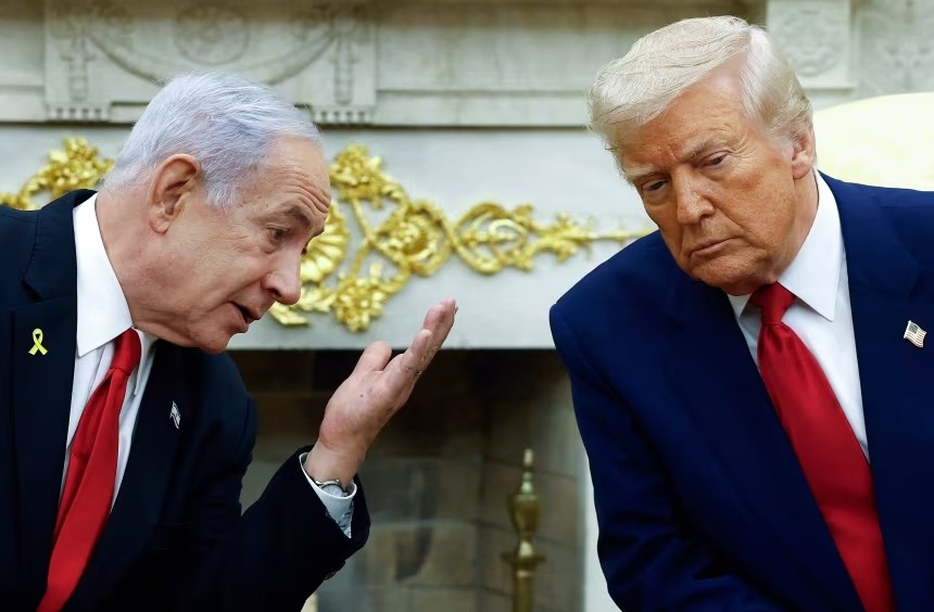 Thủ tướng Israel Benjamin Netanyahu và Tổng thống Mỹ Donald Trump trong cuộc gặp tại Phòng Bầu dục vào tháng 4/2025. (Ảnh: Getty)