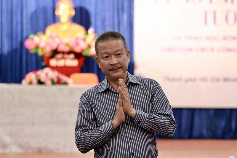 Ông Nguyễn Duy Hưng – Thành viên HĐQT Công ty Tân Hiệp Phát.  Ông Nguyễn Duy Hưng – Thành viên HĐQT Công ty Tân Hiệp Phát.