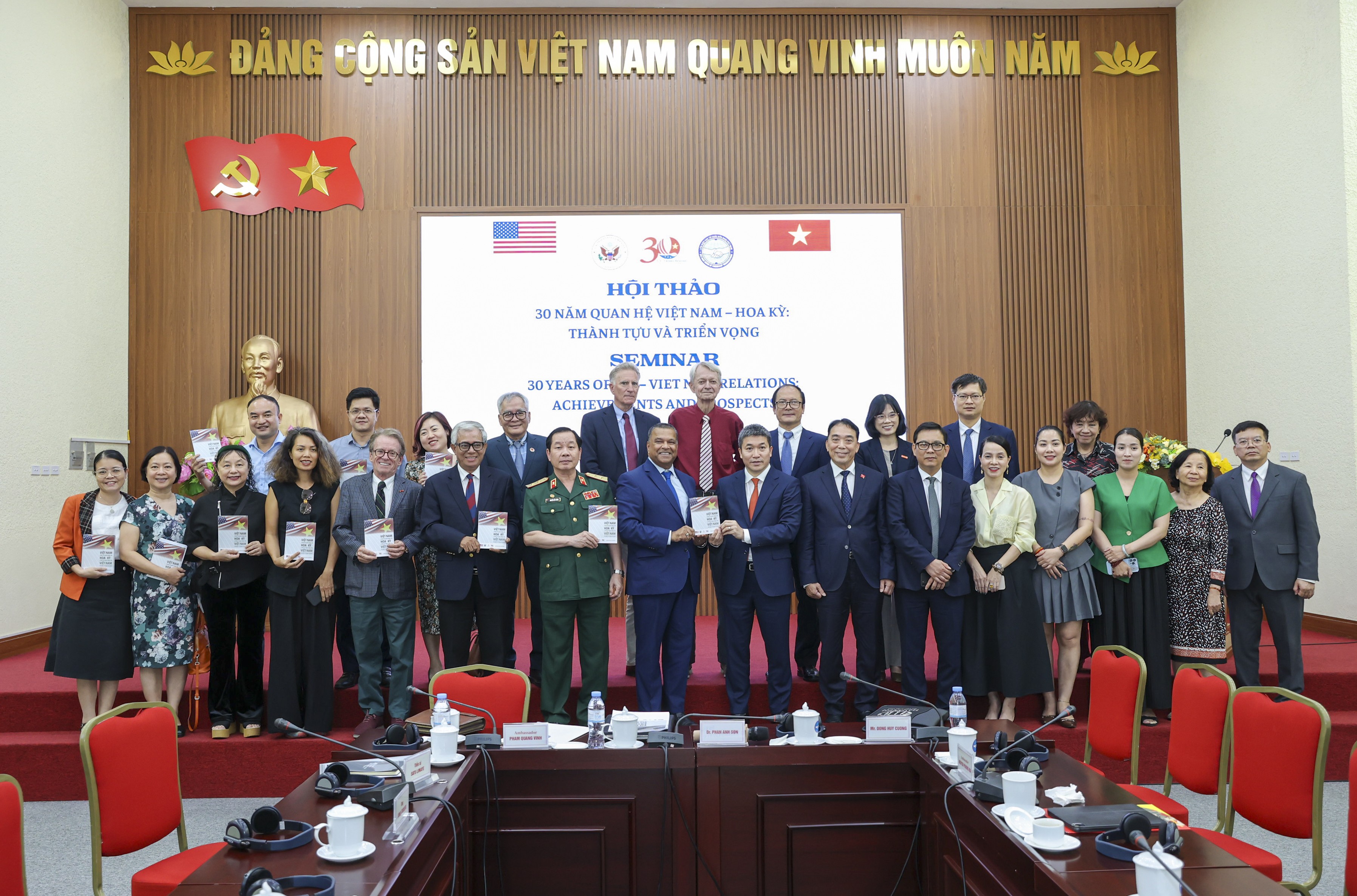 30 năm quan hệ Việt Nam - Hoa Kỳ: Cùng hướng tới tương lai