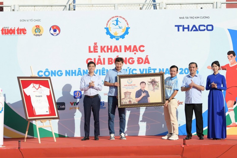 Khai mạc Giải Bóng đá công nhân, viên chức Việt Nam 2025
