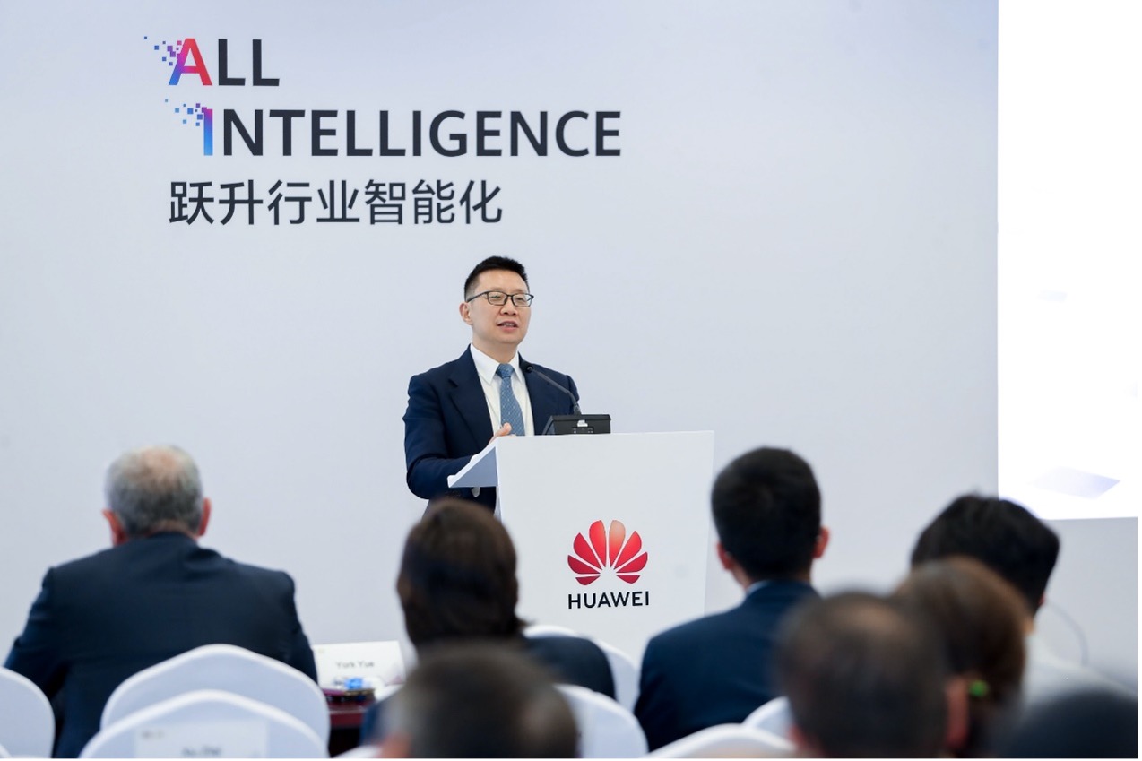 Ông York Yue, Phó chủ tịch Huawei, Giám đốc điều hành của Đơn vị kinh doanh ISP & OTT, phát biểu
