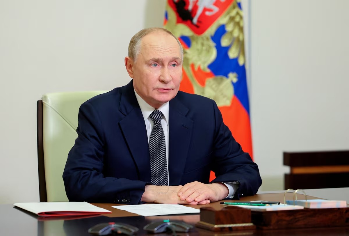 Tổng thống Nga Vladimir Putin chủ trì cuộc họp Hội đồng Bảo an qua video tại dinh thự Novo-Ogaryovo bên ngoài Moscow, Nga, ngày 7/10/2025. Ảnh: Sputnik