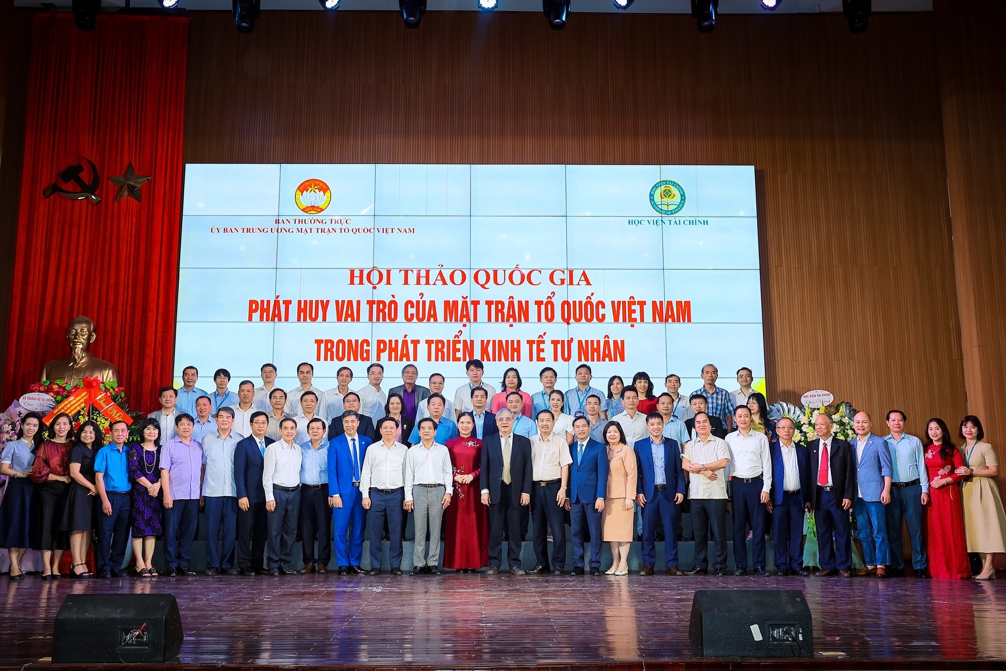 Phát huy vai trò của Mặt trận Tổ quốc Việt Nam trong thúc đẩy phát triển kinh tế tư nhân