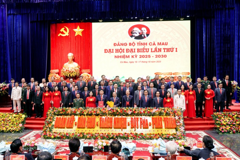 Đại hội Đảng bộ tỉnh Cà Mau lần thứ I: Khơi dậy tiềm năng, phát triển toàn diện