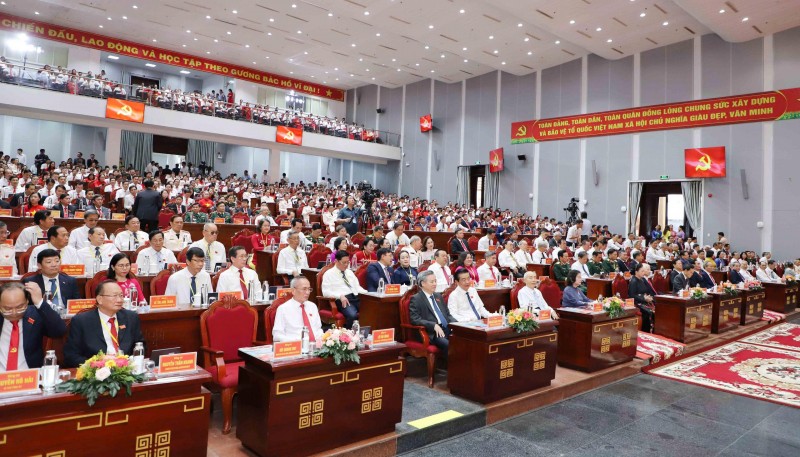 Đại hội Đảng bộ tỉnh Cà Mau lần thứ I: Khơi dậy tiềm năng, phát triển toàn diện