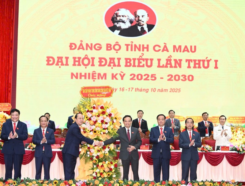Đại hội Đảng bộ tỉnh Cà Mau lần thứ I: Khơi dậy tiềm năng, phát triển toàn diện