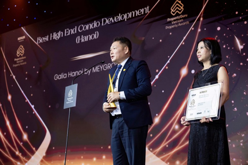 Ông Đặng Quang Minh - Phó Chủ tịch MEYGROUP – bày tỏ niềm tự hào khi doanh nghiệp được PropertyGuru Vietnam Awards vinh danh năm thứ 4 liên tiếp Ông Đặng Quang Minh - Phó Chủ tịch MEYGROUP – bày tỏ niềm tự hào khi doanh nghiệp được PropertyGuru Vietnam Awards vinh danh năm thứ 4 liên tiếp
