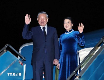 Tổng Bí thư Tô Lâm và Phu nhân thăm chính thức Liên hiệp Vương quốc Anh và Bắc Ireland Tổng Bí thư Tô Lâm và Phu nhân thăm chính thức Liên hiệp Vương quốc Anh và Bắc Ireland