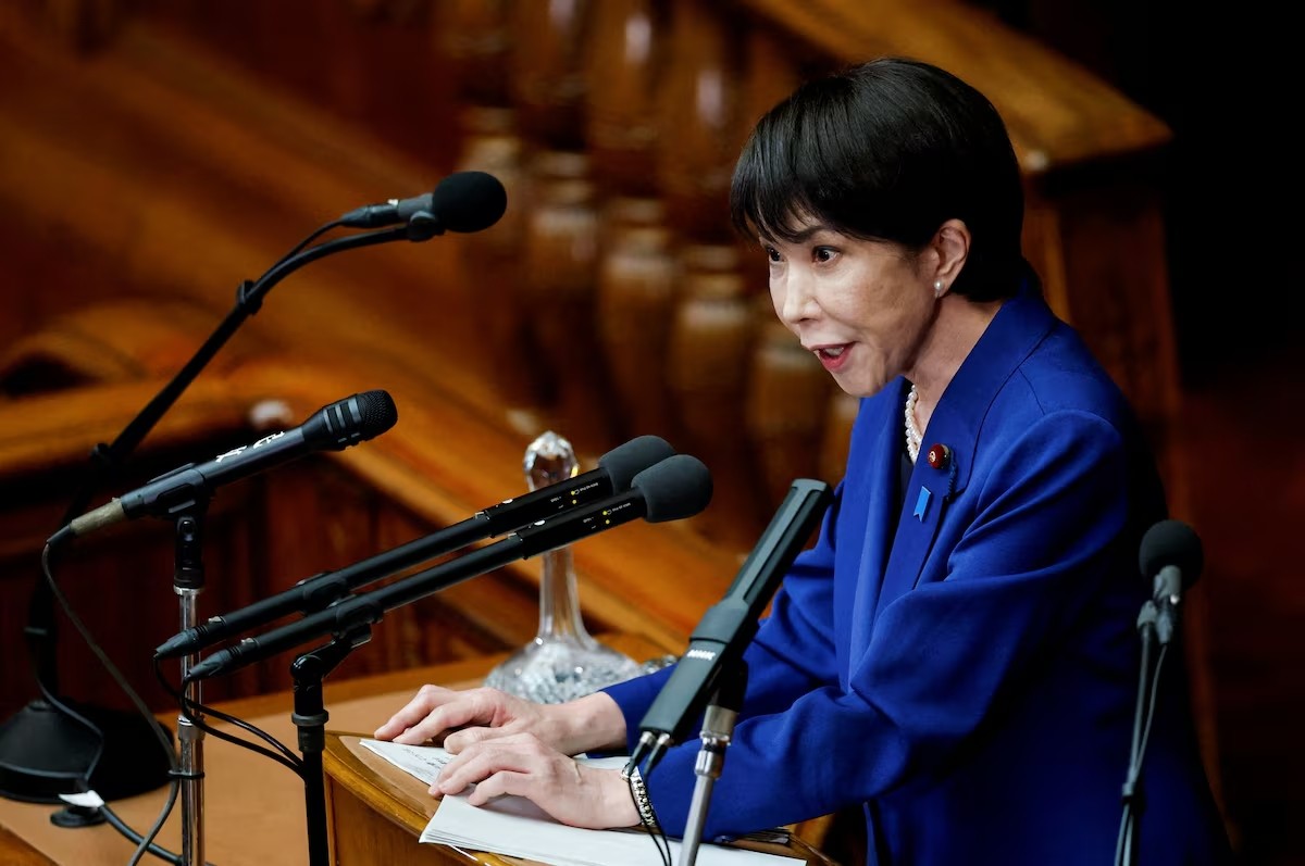 Tân Thủ tướng Nhật Bản Sanae Takaichi có bài phát biểu chính sách đầu tiên tại Quốc hội, ngày 24/10/2025. (Ảnh: Reuters) Tân Thủ tướng Nhật Bản Sanae Takaichi có bài phát biểu chính sách đầu tiên tại Quốc hội, ngày 24/10/2025. (Ảnh: Reuters)