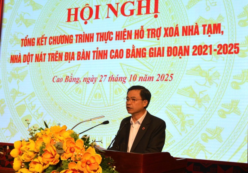 Đồng chí Bế Thanh Tịnh, Phó Bí thư Thường trực Tỉnh uỷ, Chủ tịch HĐND tỉnh phát biểu kết luận hội nghị. Đồng chí Bế Thanh Tịnh, Phó Bí thư Thường trực Tỉnh uỷ, Chủ tịch HĐND tỉnh phát biểu kết luận hội nghị.