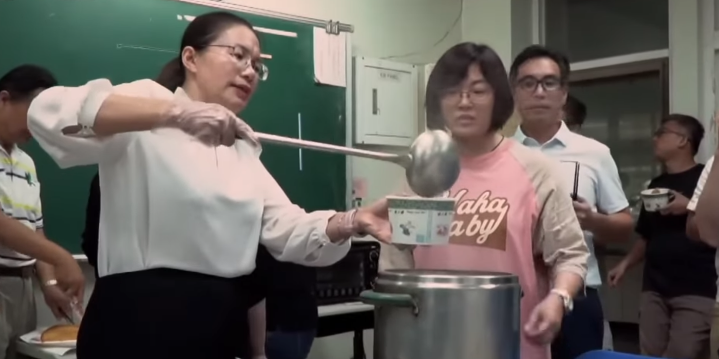 Tiến sĩ Nguyễn Thị Thanh Hà: Hai mươi năm vun trồng tiếng Việt trên đất Đài Loan Tiến sĩ Nguyễn Thị Thanh Hà: Hai mươi năm vun trồng tiếng Việt trên đất Đài Loan