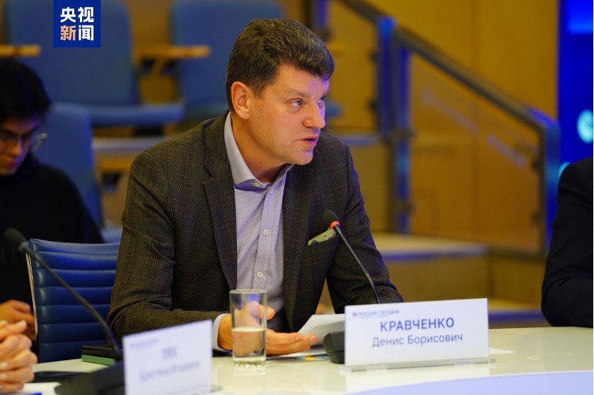 CMG tổ chức đối thoại toàn cầu “Đổi mới - Mở cửa - Phát triển cùng chia sẻ” tại 4 nước CMG tổ chức đối thoại toàn cầu “Đổi mới - Mở cửa - Phát triển cùng chia sẻ” tại 4 nước