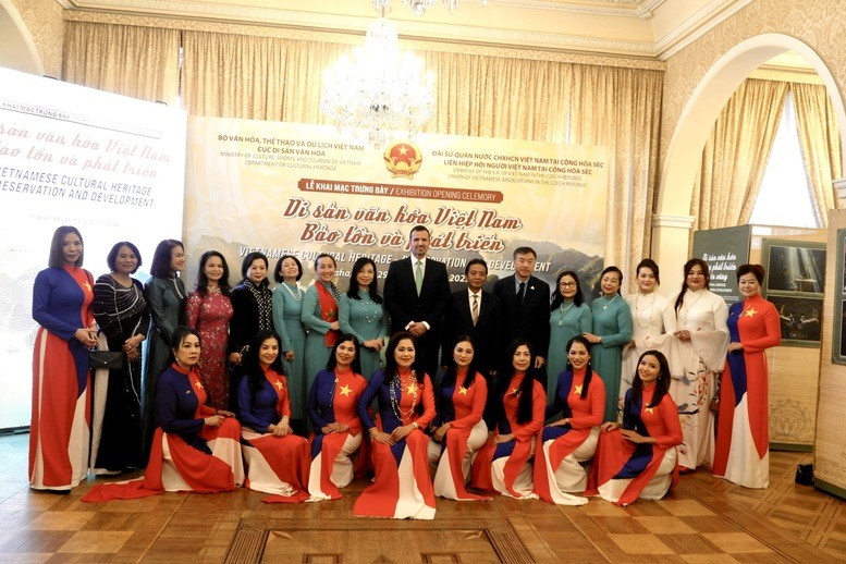 Quảng bá di sản văn hóa Việt Nam tại Cộng hòa Séc