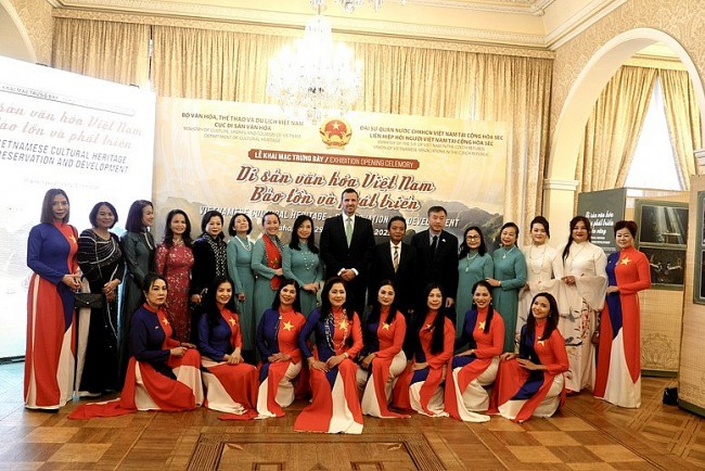 Quảng bá di sản văn hóa Việt Nam tại Cộng hòa Séc
