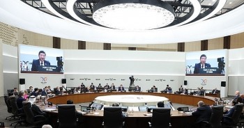 chu ti ch trung quo c ta p ca n bi nh tham du va phat bieu tai hoi nghi cap cao apec lan thu 32