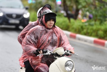 Thời tiết hôm nay (01/11): Không khí lạnh tăng cường ở Bắc Bộ, nhiệt độ phổ biến 18-21 độ