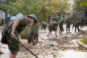 Hỗ trợ bổ sung 100 tỷ đồng cho TP Huế khắc phục thiệt hại do mưa lũ
