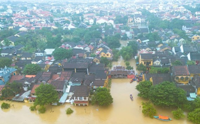 Đà Nẵng hỗ trợ khẩn cấp 210 tỷ đồng cho 72 xã, phường khắc phục hậu quả thiên tai do mưa lũ