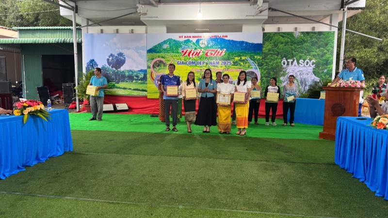 An Giang: Sôi nổi trò chơi dân gian chào mừng Lễ hội Óc Om Bóc của đồng bào Khmer