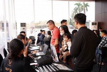 khach ha noi doi mua lai thu vf 9 suv dien vinfast chung minh dang cap tu trai nghiem den chi phi