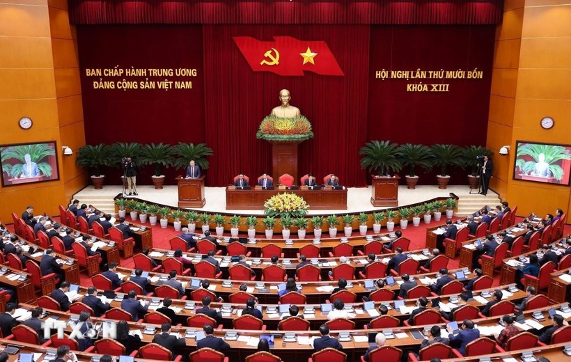 Bầu ông Trần Sỹ Thanh giữ chức Chủ nhiệm Ủy ban Kiểm tra Trung ương khóa XIII Bầu ông Trần Sỹ Thanh giữ chức Chủ nhiệm Ủy ban Kiểm tra Trung ương khóa XIII