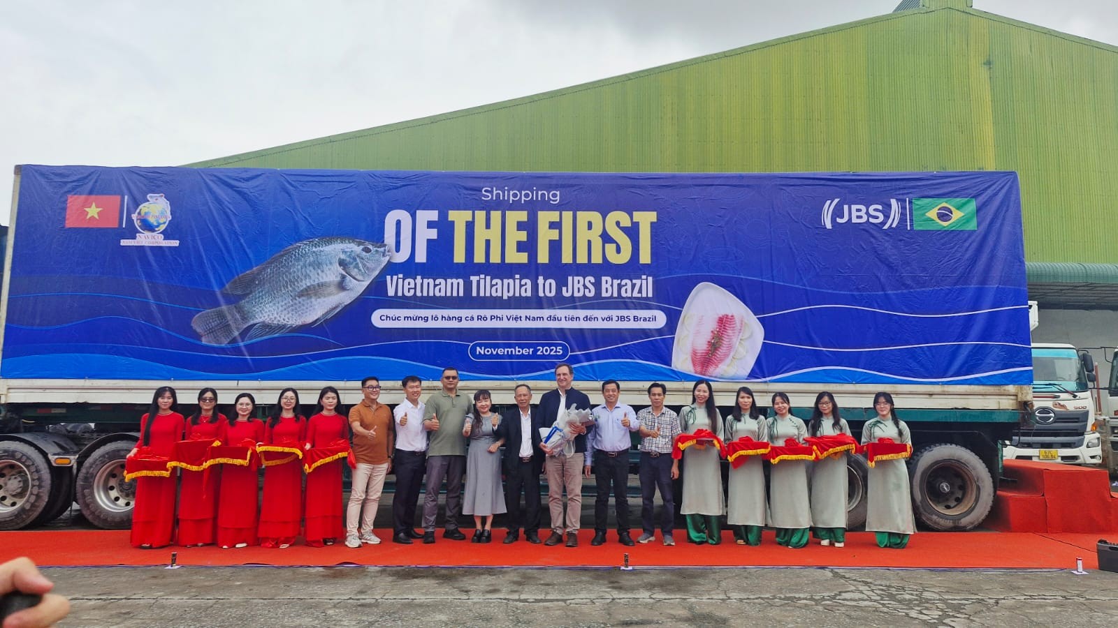 Việt Nam xuất khẩu lô hàng 700 tấn cá rô phi đầu tiên sang Brazil Việt Nam xuất khẩu lô hàng 700 tấn cá rô phi đầu tiên sang Brazil