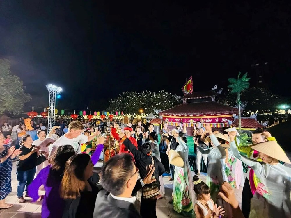 Múa rối Việt Nam chinh phục khán giả Thái Lan Múa rối Việt Nam chinh phục khán giả Thái Lan