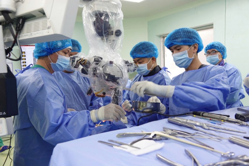 Hội nghị chuyên đề Cột sống tại Cần Thơ quy tụ gần 30 chuyên gia hàng đầu quốc tế Hội nghị chuyên đề Cột sống tại Cần Thơ quy tụ gần 30 chuyên gia hàng đầu quốc tế