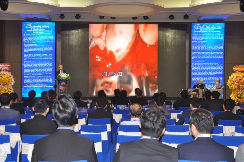 Hội nghị chuyên đề Cột sống tại Cần Thơ quy tụ gần 30 chuyên gia hàng đầu quốc tế Hội nghị chuyên đề Cột sống tại Cần Thơ quy tụ gần 30 chuyên gia hàng đầu quốc tế