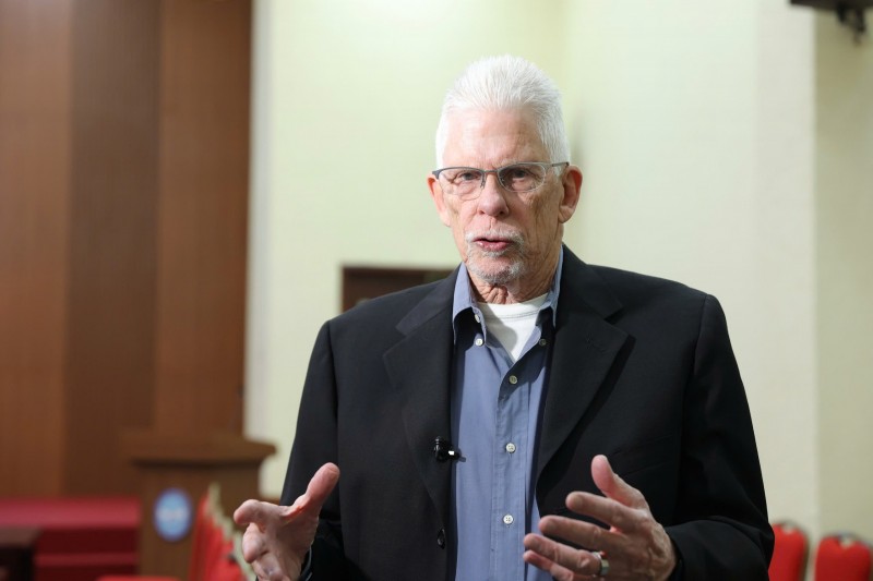 Ông Frank Howard Joyce, Trưởng đoàn Hội đồng Quốc gia Người cao tuổi Mỹ