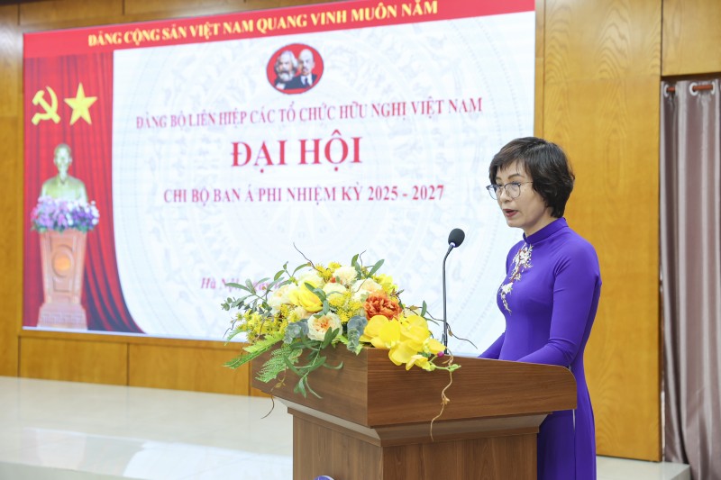 Chân thành, linh hoạt, sáng tạo: Bản sắc trong giao lưu nhân dân Việt Nam với các nước láng giềng