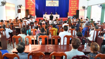 Ngư dân Cà Mau tham dự phiên tòa giả định chống khai thác IUU