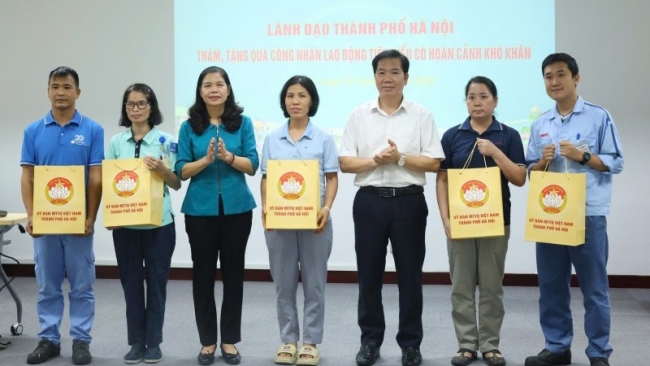 Công đoàn Hà Nội: Hỗ trợ 255 đoàn viên bị ảnh hưởng bão lũ năm 2025