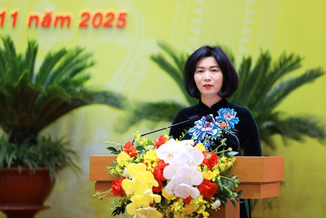 Tân Chủ tịch HĐND TP. Hà Nội Phùng Thị Hồng Hà. (Ảnh: T.L)