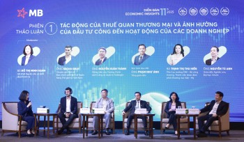 mb economic insights 2025 11 nam dong hanh cung doanh nghiep xuat nhap khau