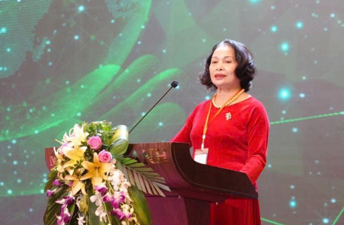 Bà Đỗ Hồng Xoan, Phó Chủ tịch Hiệp hội Du lịch Việt Nam, Chủ tịch Liên chi hội Khách sạn Việt Nam. Ảnh: Hiệp hội Khách sạn Việt Nam Bà Đỗ Hồng Xoan, Phó Chủ tịch Hiệp hội Du lịch Việt Nam, Chủ tịch Liên chi hội Khách sạn Việt Nam. Ảnh: Hiệp hội Khách sạn Việt Nam