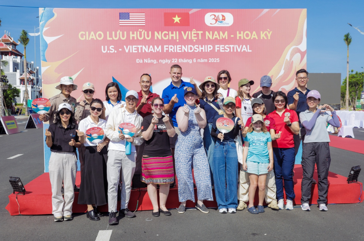 PeaceTrees Vietnam: Góp phần hàn gắn vết thương chiến tranh, vun đắp tương lai phát triển PeaceTrees Vietnam: Góp phần hàn gắn vết thương chiến tranh, vun đắp tương lai phát triển