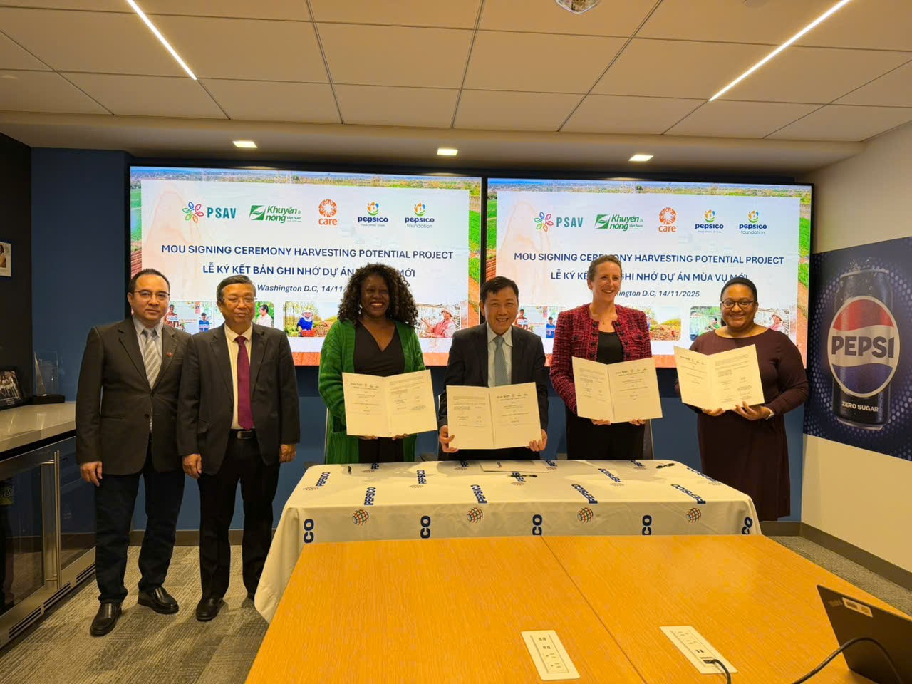 Dự án “Tôi vui gieo”: Hỗ trợ 13.600 nông hộ sản xuất quy mô nhỏ Dự án “Tôi vui gieo”: Hỗ trợ 13.600 nông hộ sản xuất quy mô nhỏ