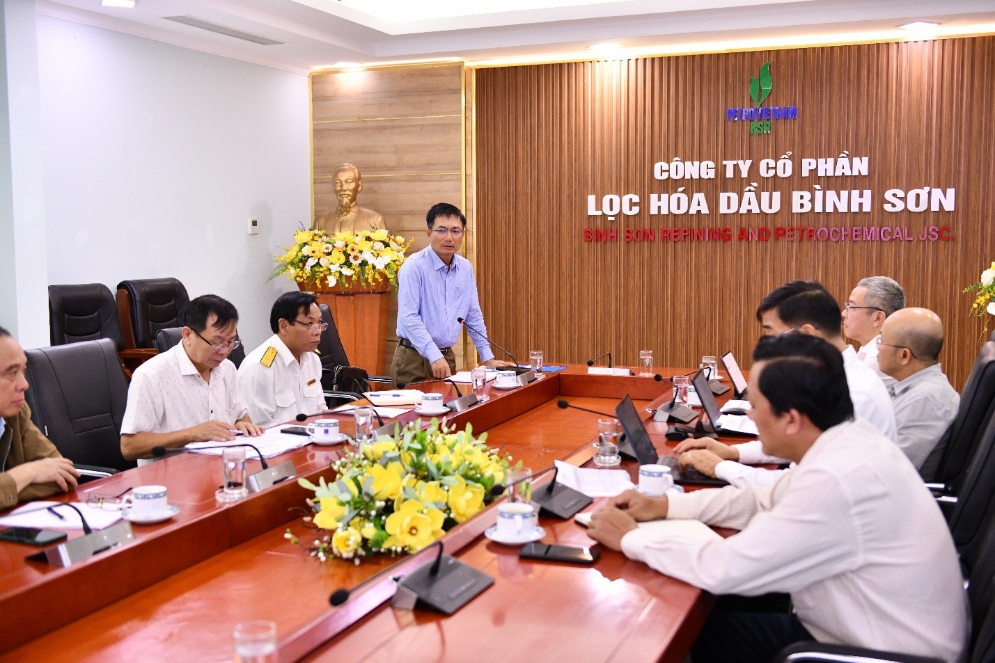 UBND tỉnh Quảng Ngãi làm việc với BSR thúc đẩy sản xuất kinh doanh, tăng thu ngân sách cho tỉnh