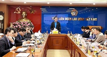 Sửa đổi Điều lệ và nâng cao hiệu quả tổ chức Công đoàn Việt Nam
