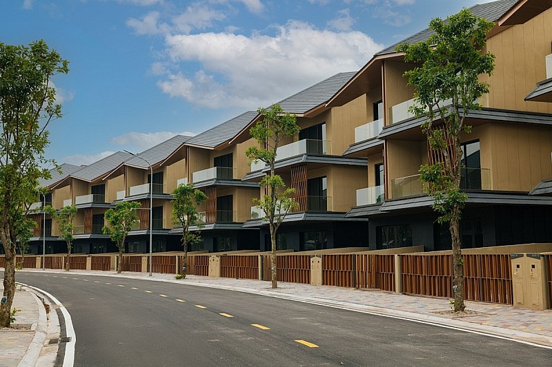 Cư dân The Komorebi vỡ òa ngày nhận bàn giao: “Nhà đẹp như trong tạp chí kiến trúc”