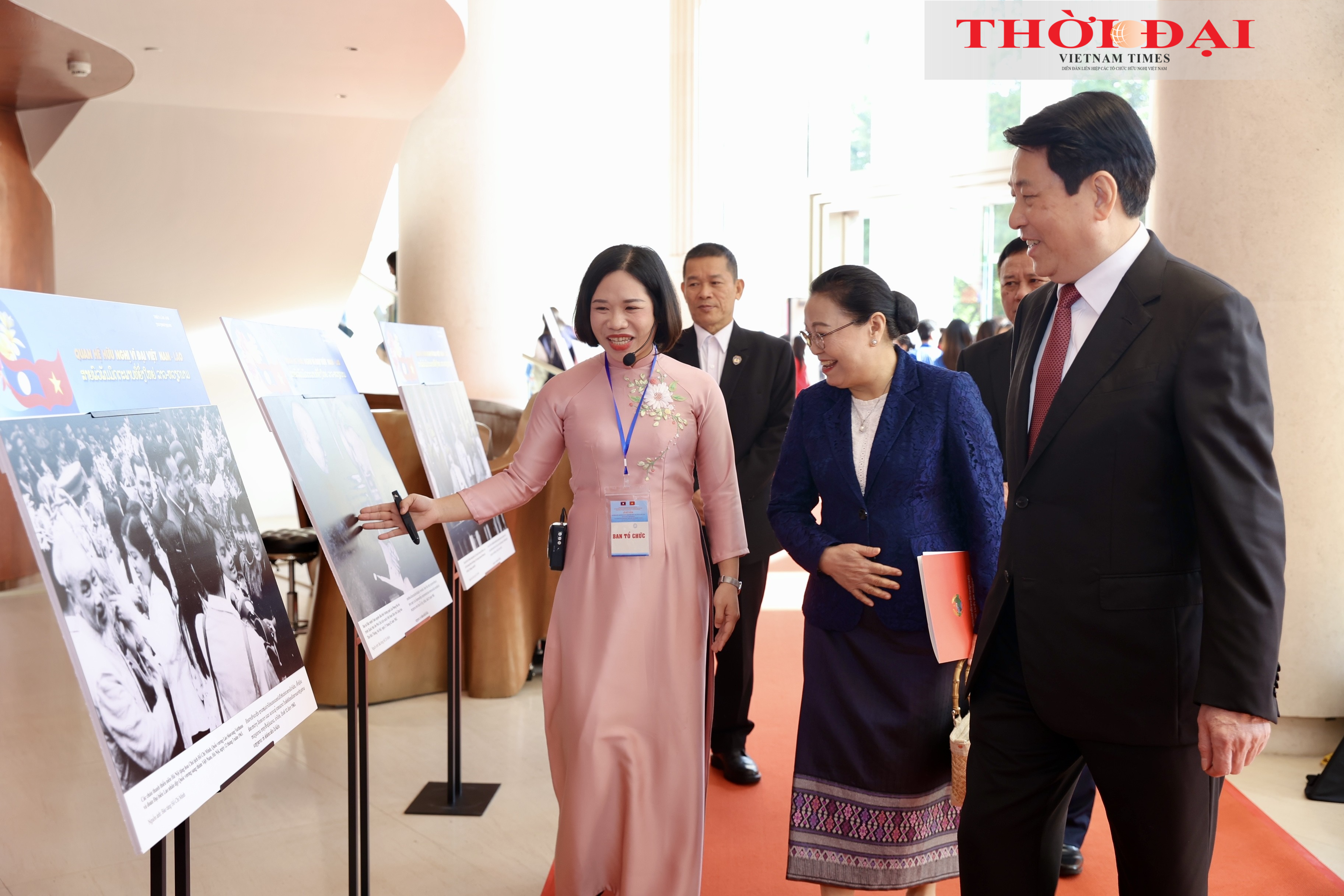 Việt Nam luôn tự hào có người bạn Lào thủy chung, son sắt