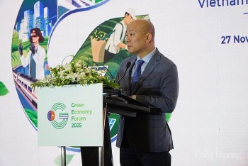 Chuyển đổi xanh: Động lực then chốt cho chu kỳ tăng trưởng mới