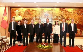 Tăng cường kết nối giữa Thủ đô Hà Nội và thành phố Quảng Châu (Trung Quốc)