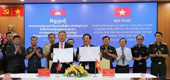 an giang va kandal campuchia that chat quan he hop tac huu nghi