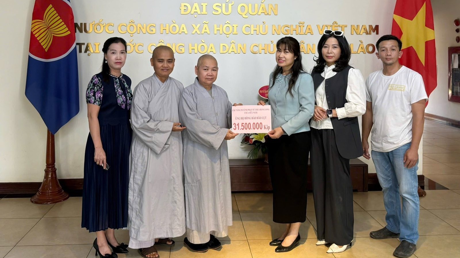 Kiều bào và bạn bè quốc tế hướng về miền Trung, Tây Nguyên sau bão lũ