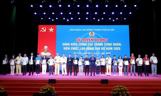 6 năm triển khai, phong trào thi đua trong công nhân, lao động Thủ đô đã có nhiều thành tích tốt. (Ảnh: T.L) 6 năm triển khai, phong trào thi đua trong công nhân, lao động Thủ đô đã có nhiều thành tích tốt. (Ảnh: T.L)