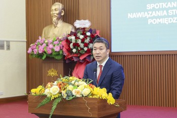 doi ngoai nhan dan suc manh mem that chat tinh huu nghi viet nam ba lan