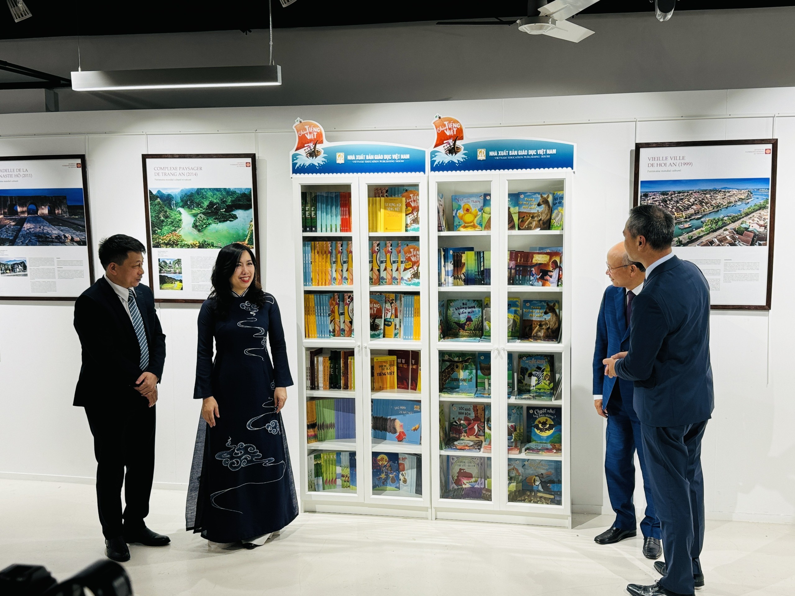 Kết hợp đồng bộ, quyết tâm cao độ để tiếng Việt lan tỏa và bền vững