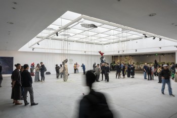 Triển lãm “Tỏa V – Điểm Chạm Khoa Học”: Cuộc đối thoại giữa nghệ thuật và trí tuệ nhân loại